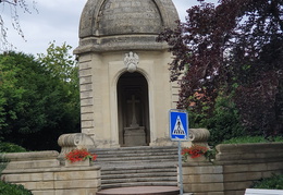 2019-07-20 11.49.26-1