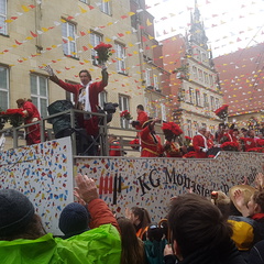 2019-03-04 15.55.15-1