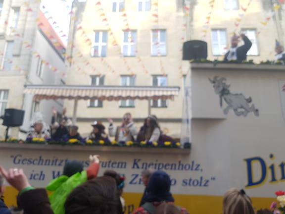 2019-03-04 16.47.45-1