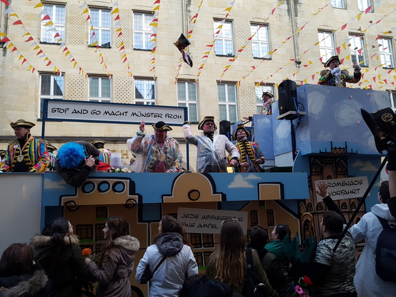 2019-03-04 17.42.56-1