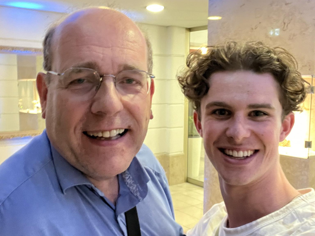 Messenger creation 443207b0-cda1-49e1-9301-2d4374052082